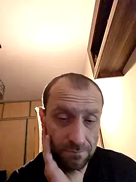 Roman0798 online show from 12-21-25, 07:15
