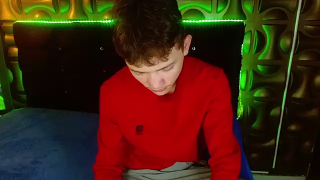 cruz dante online show from 03-25-26, 07:09