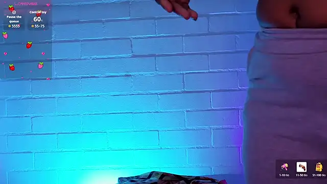 louise nails online show from 04-21-26, 12:44