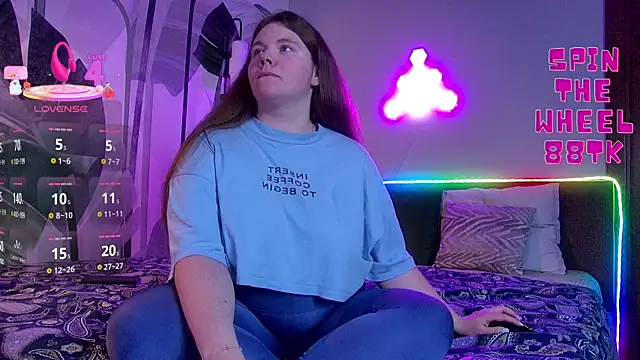 RubyValen online show from 09-18-25, 01:18