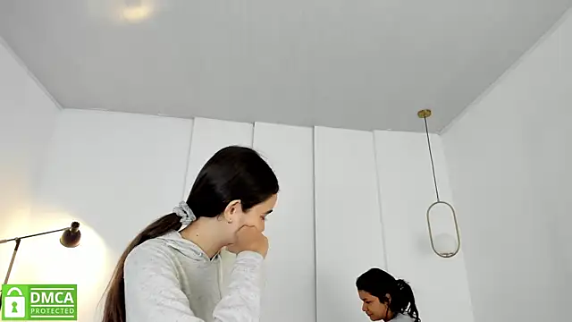 sexychanell 18 online show from 03-10-25, 12:48