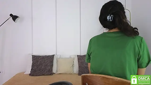 sexychanell 18 online show from 10-17-25, 01:14