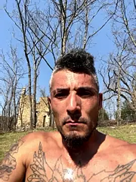 Snapshot of DarkHorse89 chatting on 03-21-26, 08:12 DarkHorse89 online show from 03-21-26, 08:12