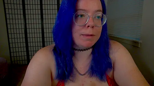 KiraSpitQueen online show from 08-05-26, 03:42