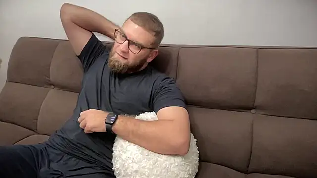 Bear bear  online show from 12-26-24, 01:54