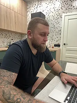 Bear bear  online show from 02-12-25, 07:56