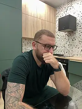 Bear bear  online show from 03-03-25, 01:31