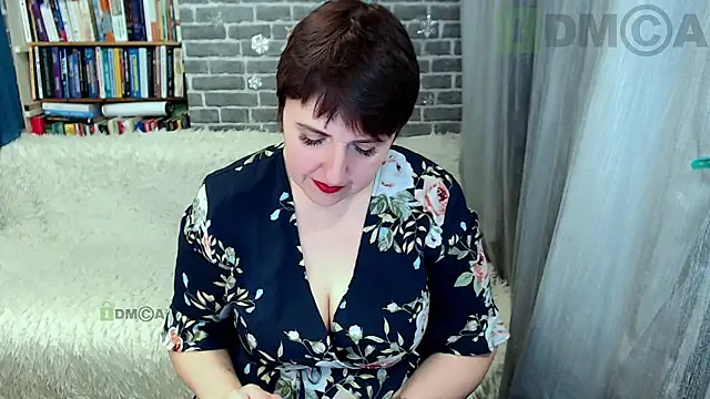 Snapshot of Rainbow_lady chatting on 01-11-26, 05:34 Rainbow lady online show from 01-11-26, 05:34