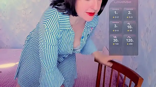 Snapshot of Rainbow_lady chatting on 05-29-26, 05:27 Rainbow lady online show from 05-29-26, 05:27