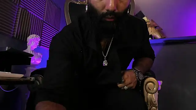 BeardAndrew online show from 10-12-25, 06:12