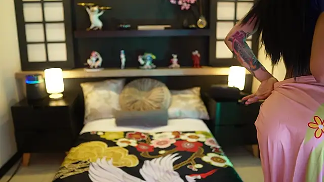 Scarlett collins02 online show from 11-11-25, 12:32