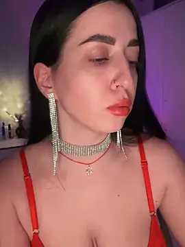 Emylia online show from 12-31-24, 11:28