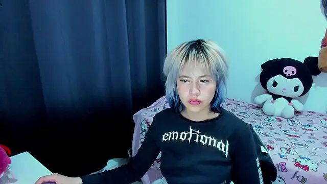 Snapshot of Akane-Mou chatting on 06-23-26, 03:04 Akane-Mou online show from 06-23-26, 03:04