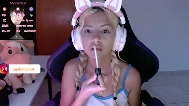 Snapshot of jujubinhahot chatting on 01-27-25, 08:40 jujubinhahot online show from 01-27-25, 08:40