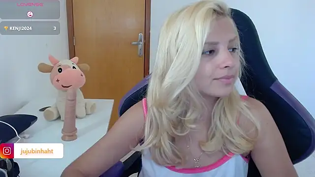 Snapshot of jujubinhahot chatting on 02-05-25, 10:41 jujubinhahot online show from 02-05-25, 10:41