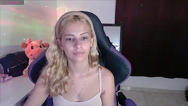 Snapshot of jujubinhahot chatting on 03-03-25, 10:52 jujubinhahot online show from 03-03-25, 10:52