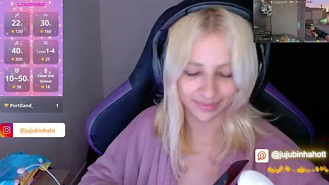 Snapshot of jujubinhahot chatting on 10-30-25, 02:35 jujubinhahot online show from 10-30-25, 02:35