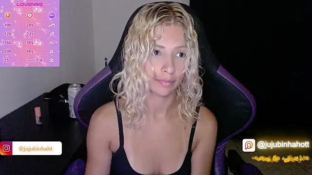 Snapshot of jujubinhahot chatting on 11-19-25, 12:21 jujubinhahot online show from 11-19-25, 12:21