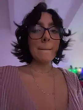 Snapshot of aurora_xoxo chatting on 01-12-25, 05:34 aurora xoxo online show from 01-12-25, 05:34