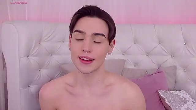 RobbyCharming online show from 01-16-25, 01:48