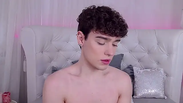 RobbyCharming online show from 12-05-25, 03:48