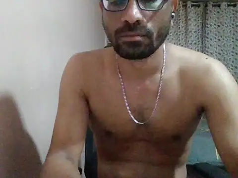 Snapshot of sexx4 chatting on 05-09-26, 08:03 sexx4 online show from 05-09-26, 08:03