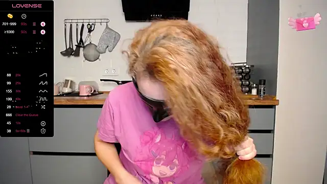 BubbbleGumm online show from 03-04-25, 07:43