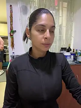 charlotte stevenss  online show from 03-20-25, 02:53