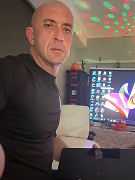 OSIRlS online show from 09-12-25, 02:39