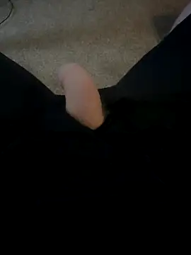 Snapshot of Averagematt1991 chatting on 12-21-25, 02:46 Averagematt1991 online show from 12-21-25, 02:46