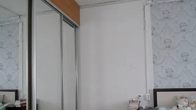 Snapshot of Popppka chatting on 03-05-26, 12:01 Popppka online show from 03-05-26, 12:01