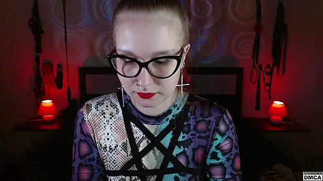 Amanita  Pantherina online show from 12-04-24, 12:25