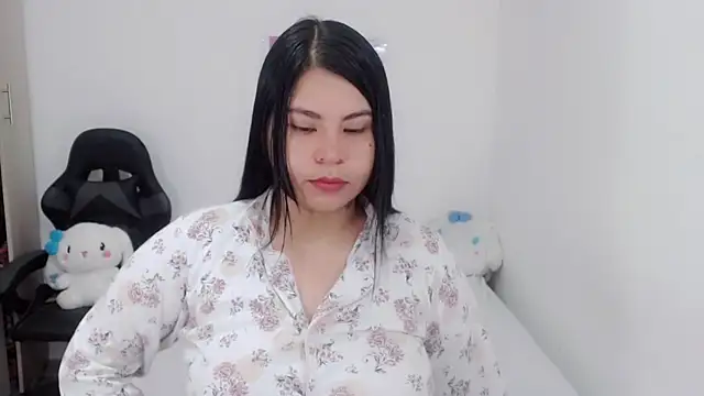 Youlittlepervertt  online show from 02-05-25, 03:09