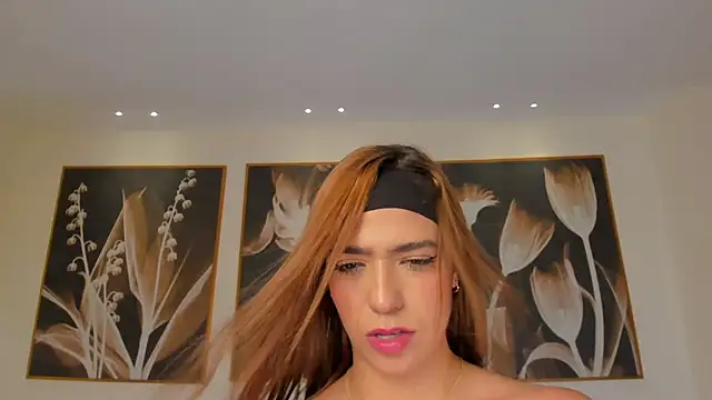 Snapshot of MariamRivera_ chatting on 12-04-24, 07:17 MariamRivera online show from 12-04-24, 07:17