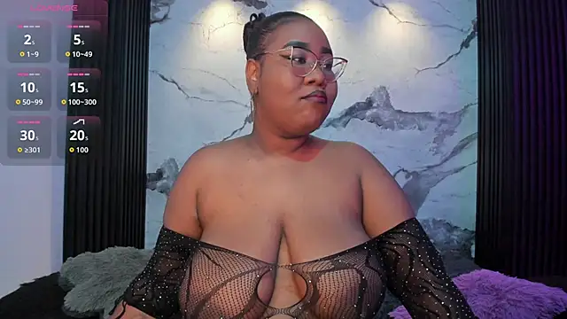 Darnellqueen online show from 01-13-26, 04:07