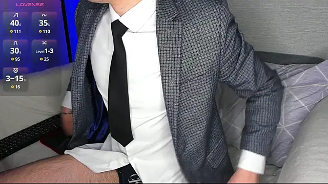 Snapshot of maxboy4 chatting on 01-04-25, 09:52 maxboy4 online show from 01-04-25, 09:52