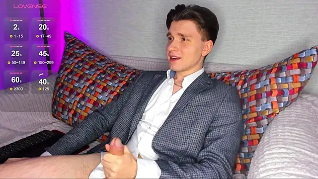 Snapshot of maxboy4 chatting on 02-16-25, 03:38 maxboy4 online show from 02-16-25, 03:38