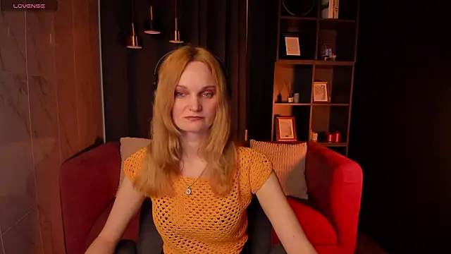 SaraSubtlety online show from 03-12-26, 01:39