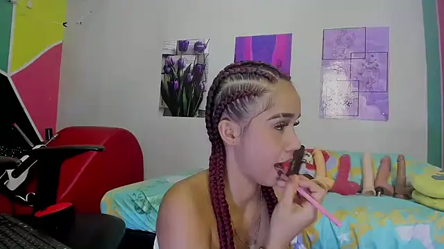 MarianaManzur online show from 02-07-25, 08:20