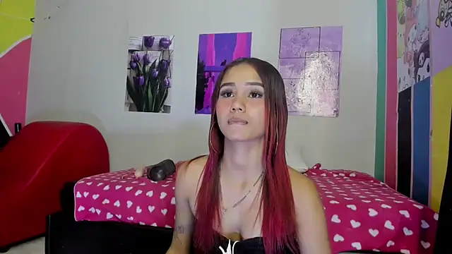 MarianaManzur online show from 02-28-25, 04:42