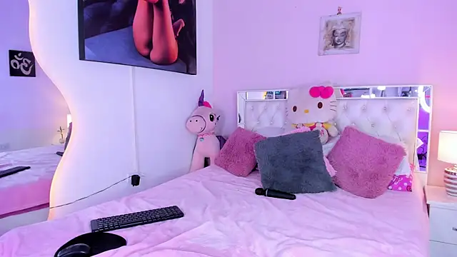 Snapshot of Candace_Hill1 chatting on 02-01-25, 11:27 Candace Hill1 online show from 02-01-25, 11:27