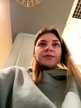 ValenciaShock online show from 11-06-25, 06:47