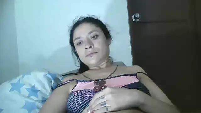 Snapshot of TamaraNauthy chatting on 02-26-25, 06:00 TamaraNauthy online show from 02-26-25, 06:00