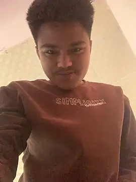 Hullax online show from 03-31-26, 02:35