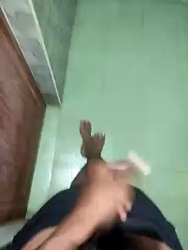 Snapshot of yo19boy chatting on 03-20-25, 06:31 yo19boy online show from 03-20-25, 06:31