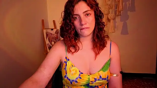 Snapshot of Mala_Bad chatting on 05-18-26, 03:18 Mala Bad online show from 05-18-26, 03:18