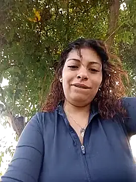 Iam Issaa online show from 05-26-26, 06:15