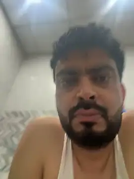 Snapshot of hot_rajat chatting on 06-08-26, 03:40 hot rajat online show from 06-08-26, 03:40