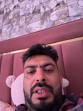 Snapshot of hot_rajat chatting on 06-15-26, 12:40 hot rajat online show from 06-15-26, 12:40