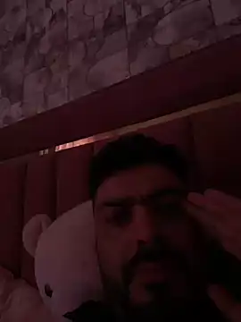 Snapshot of hot_rajat chatting on 06-16-26, 12:41 hot rajat online show from 06-16-26, 12:41
